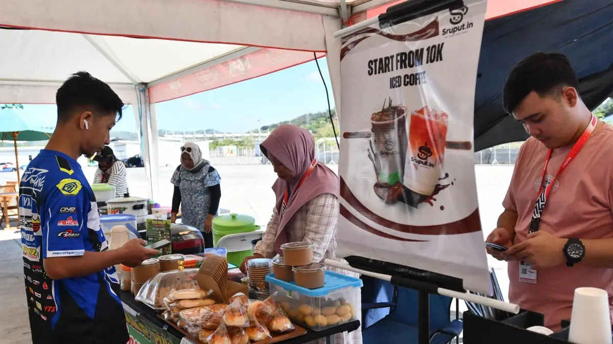 mandalika racing Pertamina Perkuat Ekonomi Lokal Lewat Mandalika Racing, UMKM… mandalika racing - ilustrasi berita Pertamina Perkuat Ekonomi Lokal Lewat Mandalika Racing, UMKM Nikmati Lonjakan Omzet