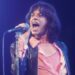 tetap sehat - ilustrasi berita Legenda Rock: Kebiasaan Sederhana yang Membuatnya Tetap Sehat di Usia 82