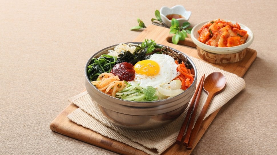 makanan tradisional - ilustrasi berita Dari Bibimbap hingga Jollof Rice: 5 Makanan Tradisional yang Jadi Rahasia…