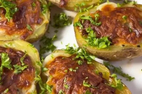 potato boats - ilustrasi berita Resep Potato Boats: Camilan Sehat Isi Beef dan Mozzarella yang Mengenyangkan