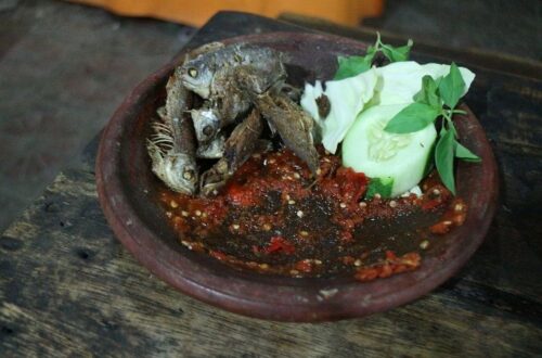 sambel cobek wader - ilustrasi berita Sambel Cobek Wader Dipercaya Kuliner Legendaris Warisan Majapahit